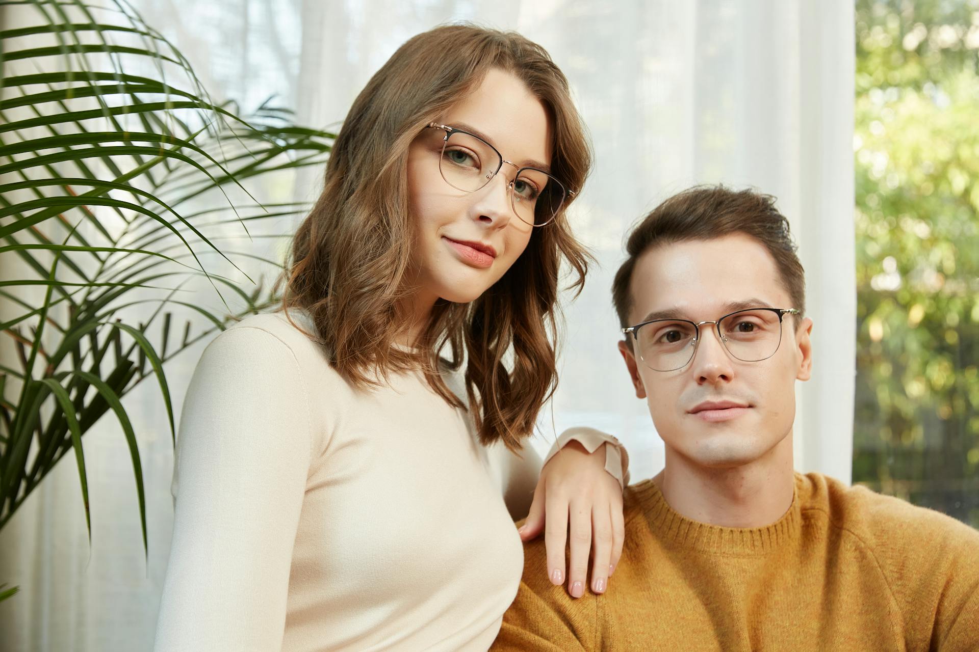 pexels-glassesshop-gs-1317359316-29617018